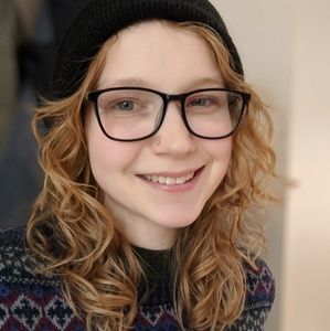 Meet your Posher, Holly